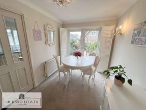 Dining Room- click for photo gallery